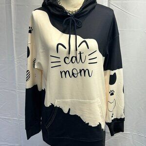 Cat Mom Sweatshirt Size Large Brand New